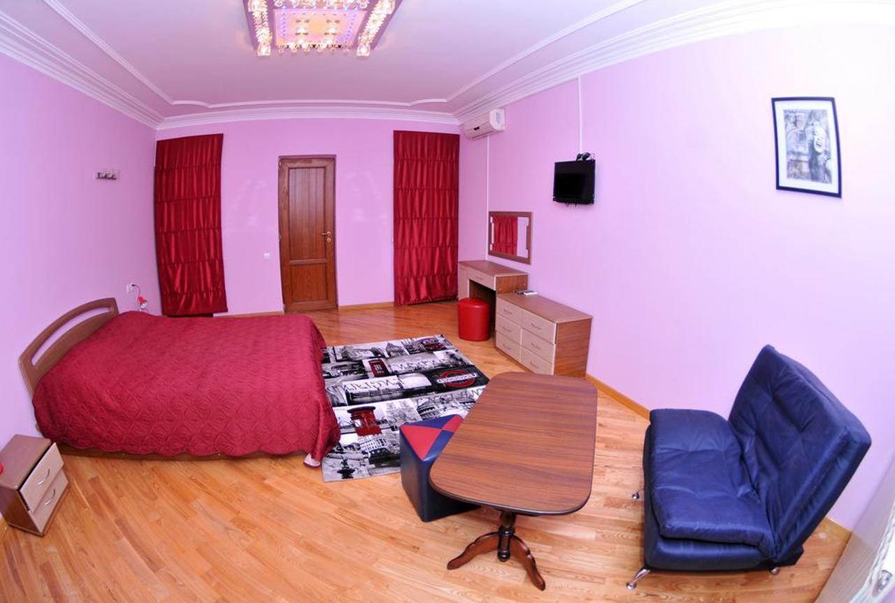 Hotel Relax Tbilisi Eksteriør billede